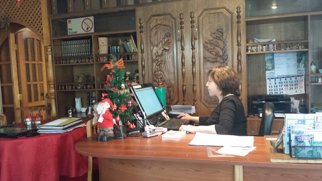 Hostal Parediso Пунта-Аренас Экстерьер фото